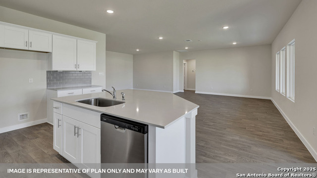 Image 20 of 34 For 386 Kolbo Crossing Cove