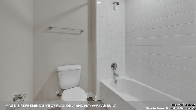 Image 7 of 34 For 386 Kolbo Crossing Cove