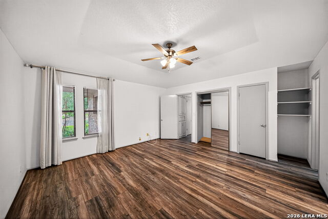 Image 10 of 16 For 16822 Summer Creek