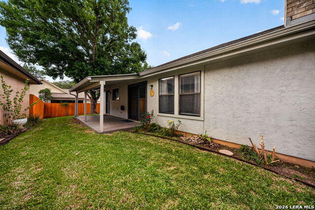 Image 15 of 16 For 16822 Summer Creek