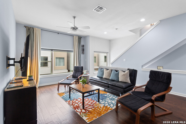 Image 4 of 20 For 408 Lewis  