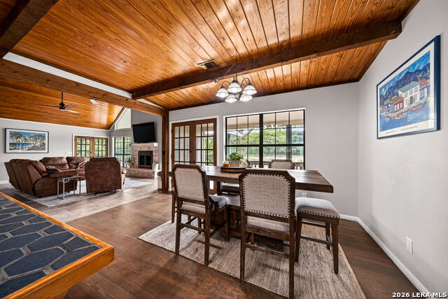 Image 15 of 51 For 199 Lakeshore Dr S