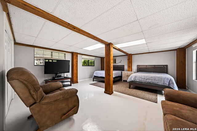 Image 22 of 51 For 199 Lakeshore Dr S