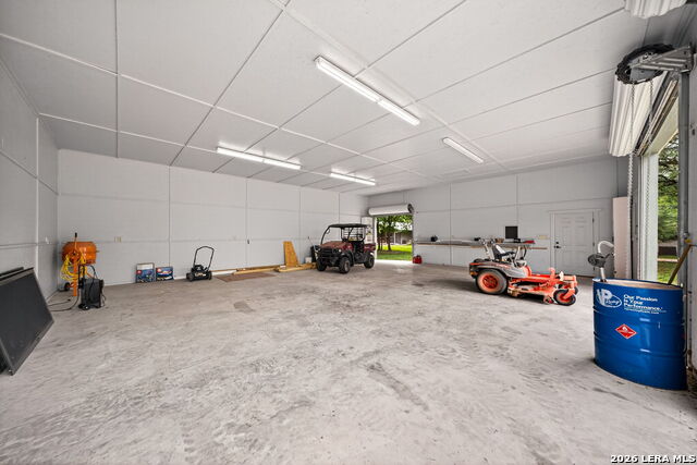 Image 41 of 51 For 199 Lakeshore Dr S