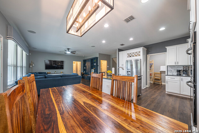 Image 13 of 36 For 206 Olympic Dr