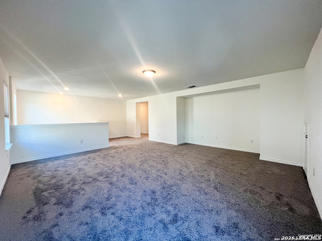 Listing photo id 8 for 4555 Whispering Oak