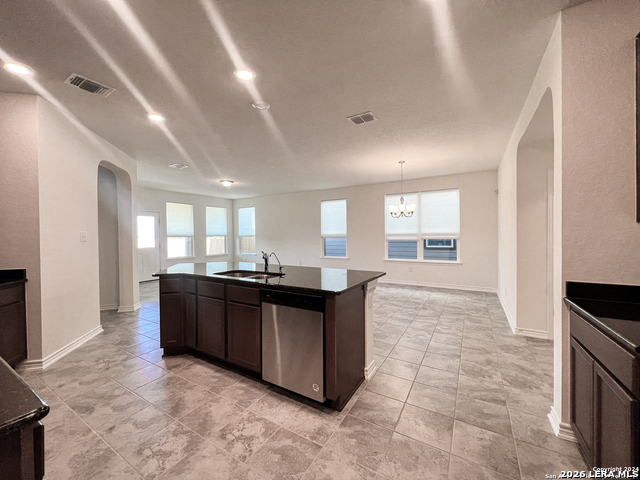 Listing photo id 0 for 4555 Whispering Oak