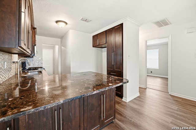 Image 8 of 24 For 425 Sandmeyer St