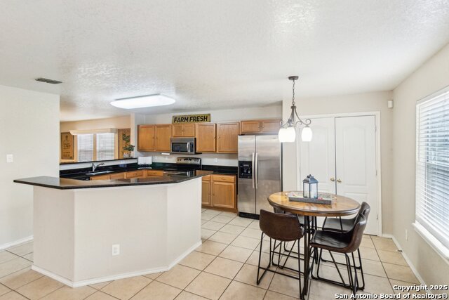 Image 12 of 41 For 141 Gatewood Fls