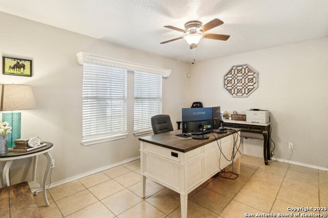 Image 15 of 41 For 141 Gatewood Fls