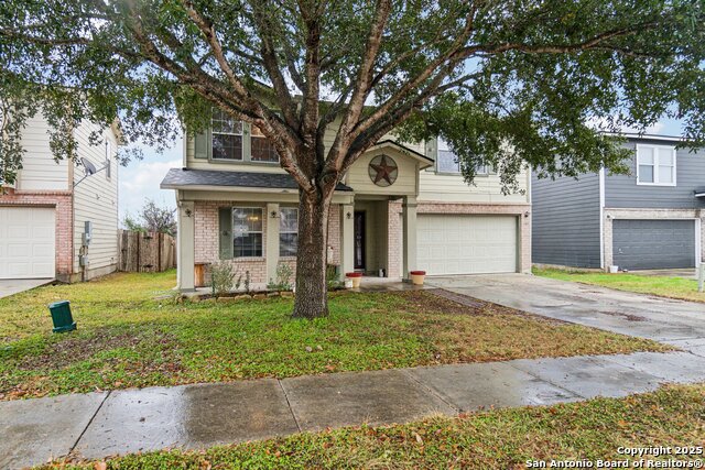 Image 2 of 41 For 141 Gatewood Fls