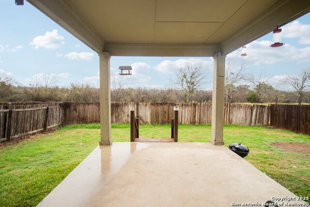 Image 35 of 41 For 141 Gatewood Fls