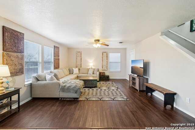 Image 6 of 41 For 141 Gatewood Fls