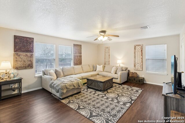 Image 7 of 41 For 141 Gatewood Fls