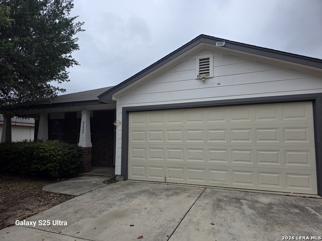 Image 12 of 13 For 8422 Trumpet