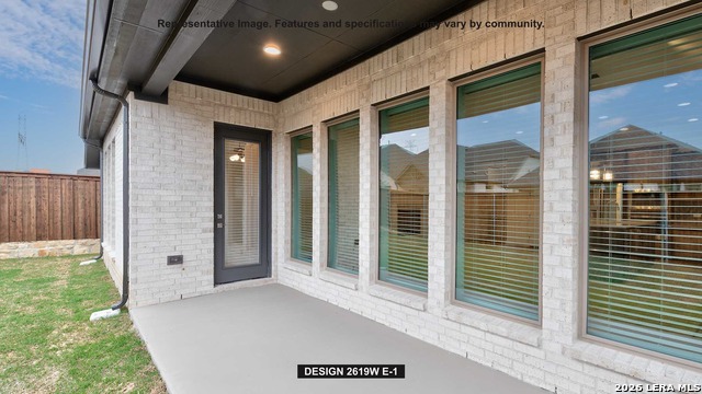 Image 9 of 11 For 726 Grand Legacy