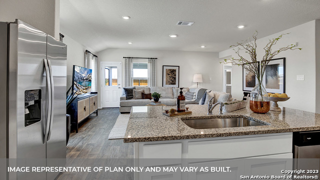 Image 18 of 40 For 1025 Seedling Lane