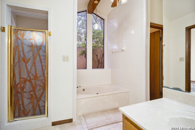 Image 23 of 40 For 13137 Hunters Ledge