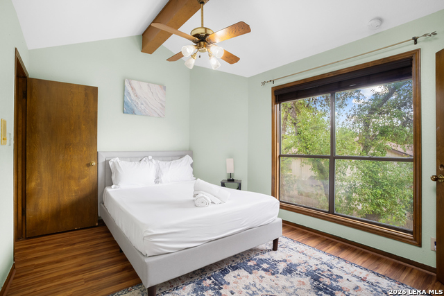 Image 32 of 40 For 13137 Hunters Ledge