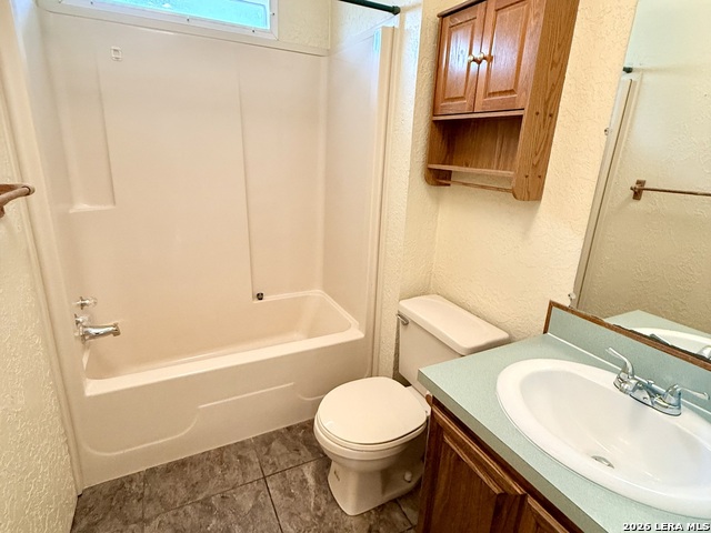 Image 28 of 32 For 182 Laurel Ridge