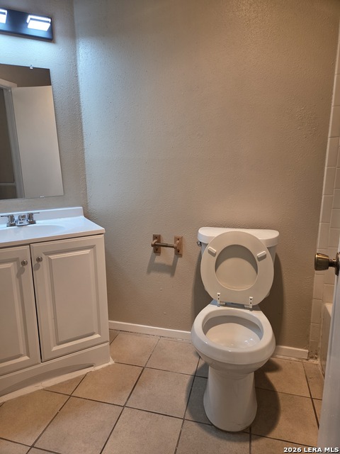 Image 10 of 14 For 5719 Country Sun Dr