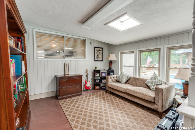 Image 12 of 25 For 211 Forrest Trl