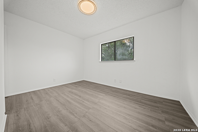 Image 16 of 26 For 3364 Butterleigh