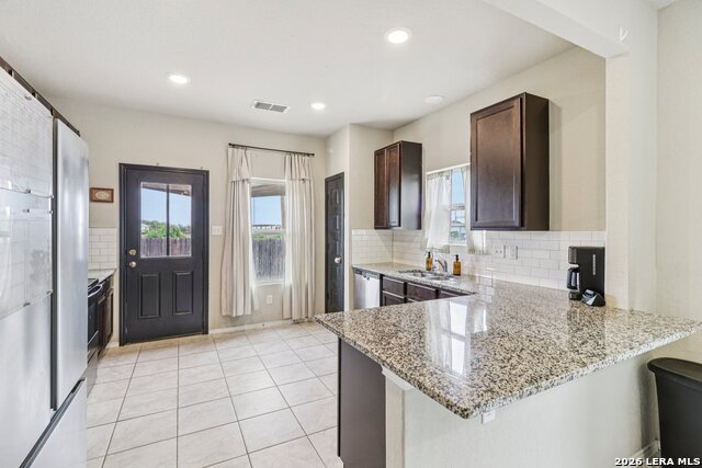 Image 17 of 44 For 2505 Dino Dr