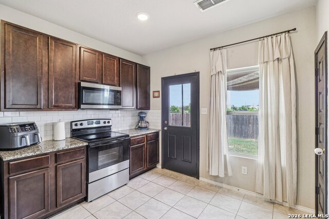 Image 18 of 44 For 2505 Dino Dr