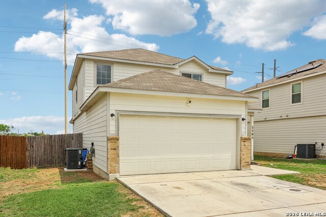 Image 2 of 44 For 2505 Dino Dr