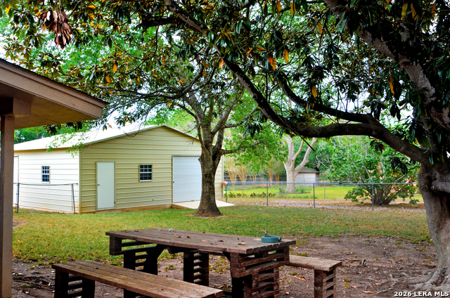 Image 19 of 28 For 608 F St  