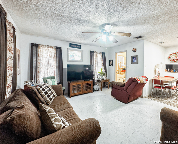 Image 24 of 28 For 608 F St  