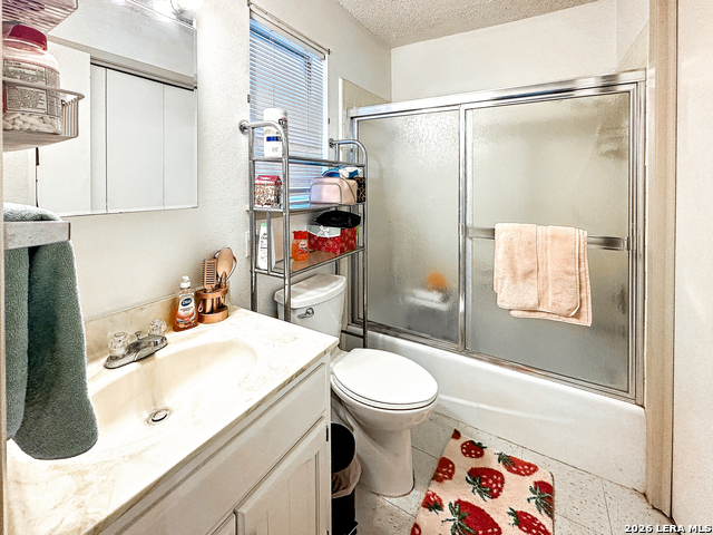 Image 26 of 28 For 608 F St  