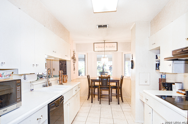 Image 9 of 28 For 608 F St  