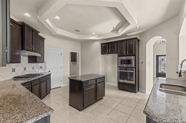 Image 5 of 39 For 11102 Butterfly Bush