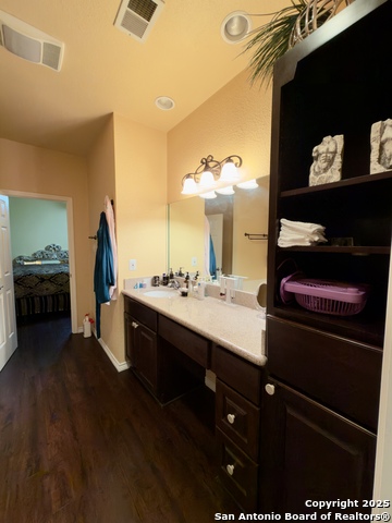 Image 19 of 27 For 18 Brieley  