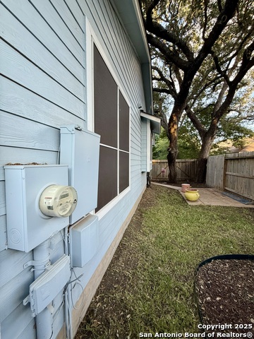 Image 21 of 27 For 18 Brieley  