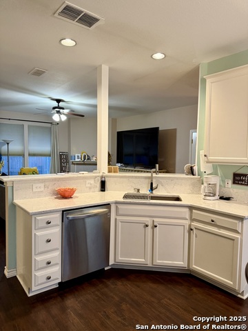 Image 8 of 27 For 18 Brieley  