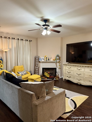 Image 9 of 27 For 18 Brieley  