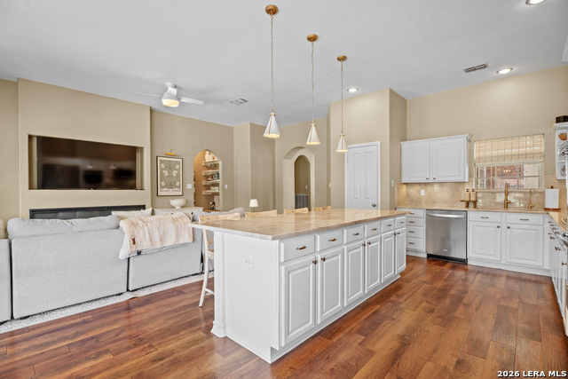 Image 19 of 44 For 29314 Sumpter