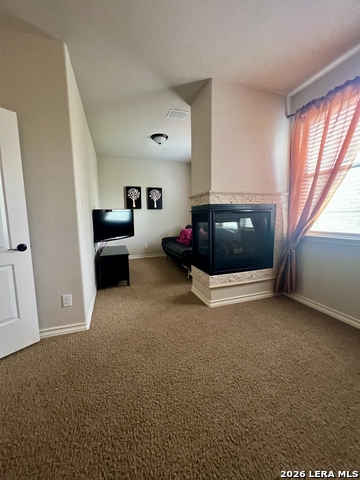 Image 19 of 29 For 21710 Andrews Gdn