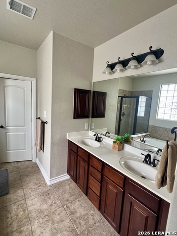 Image 22 of 29 For 21710 Andrews Gdn