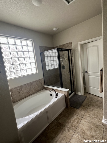 Image 23 of 29 For 21710 Andrews Gdn