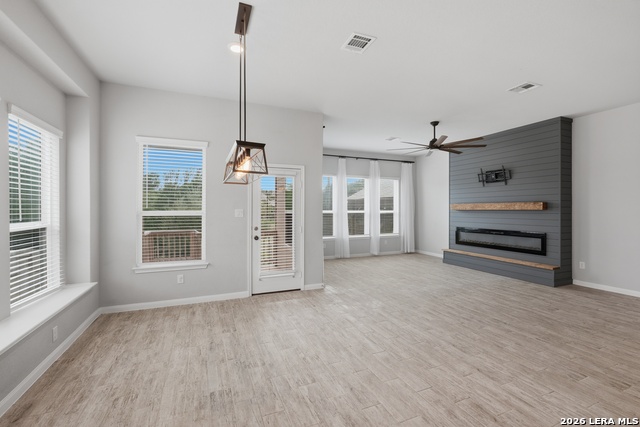 Image 6 of 32 For 32125 Cardamom Way