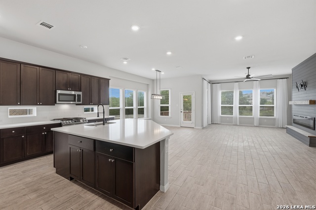 Image 9 of 32 For 32125 Cardamom Way