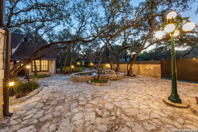 Image 16 of 42 For 232 Meadowbrook Dr
