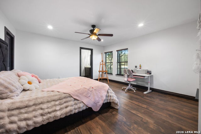 Image 31 of 42 For 232 Meadowbrook Dr