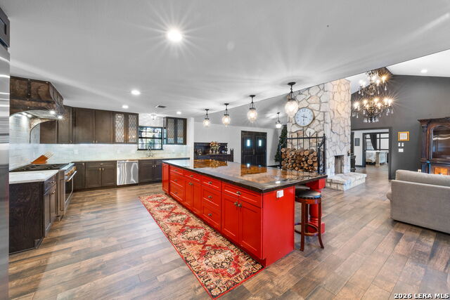 Image 6 of 42 For 232 Meadowbrook Dr