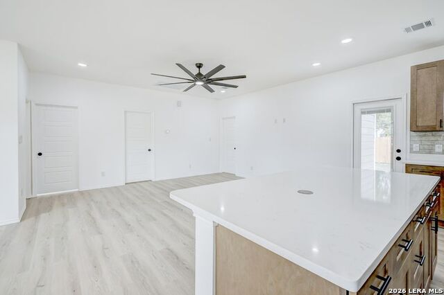 Image 11 of 28 For 3514 Woodville