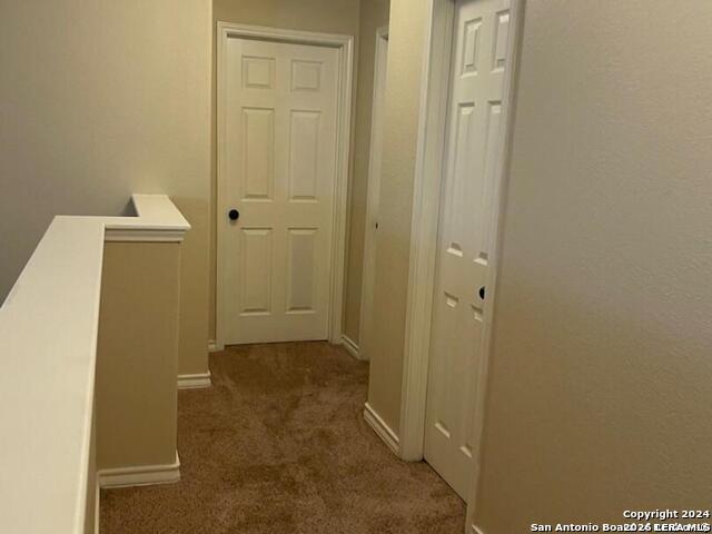 Listing photo id 3 for 5011 Flipper Drive